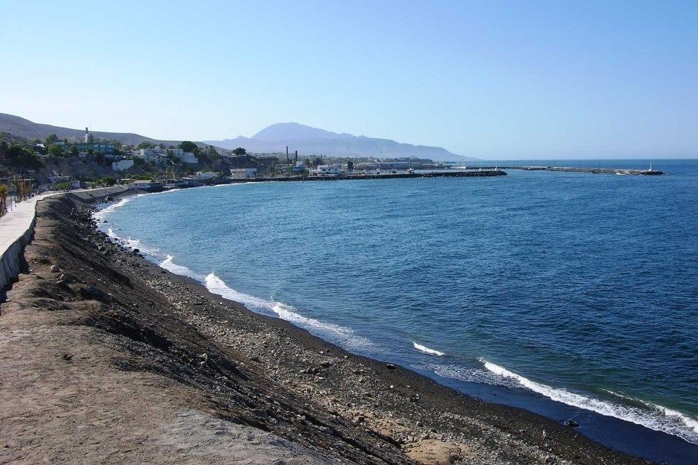 Santa Rosalía Y Sus Playas Negras Eclipse Bcs